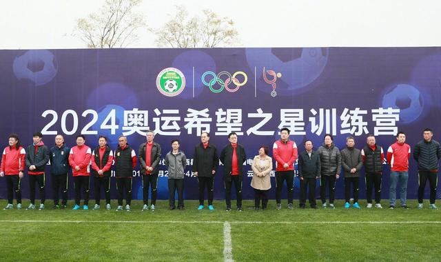 年轻的女性主导1