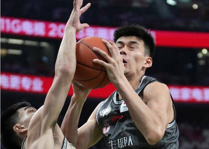 免费一区二区三区毛片10分钟