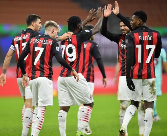 昏迷中夺走初次h