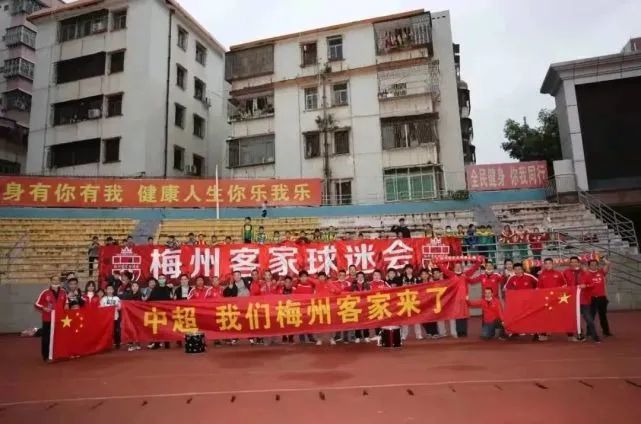 中国**撒尿毛茸茸